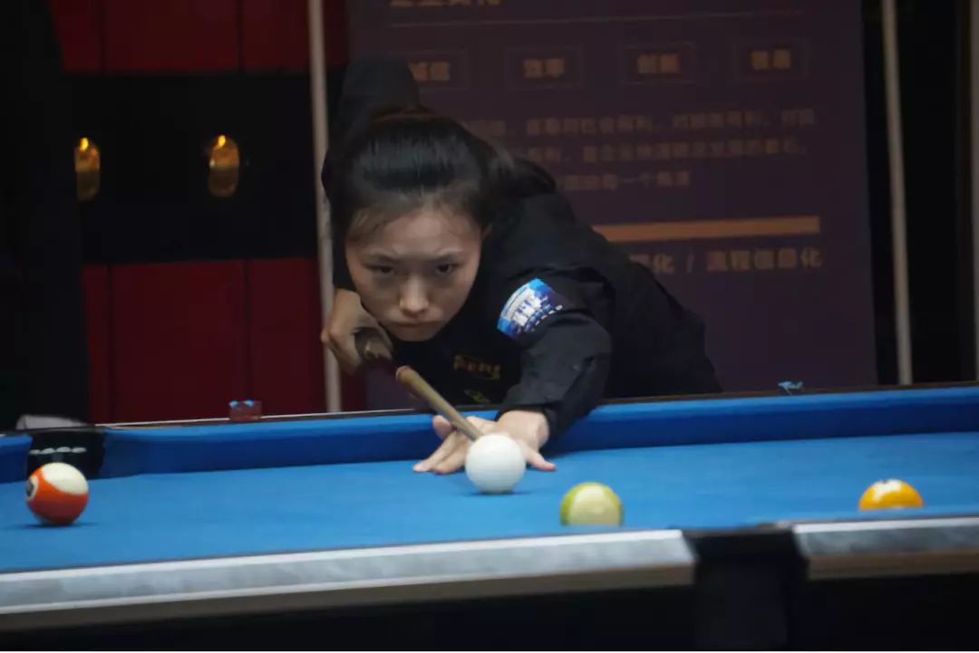体育中超：上海海港2-0沧州雄狮 继续位居联赛第三